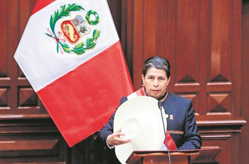  Pedro Castillo, Presidente del Perú anuncia venta del avión presidencial como medida de austeridad