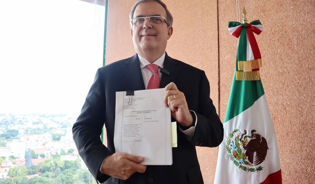  México presentara segunda demanda contra fabricantes de armas en EU