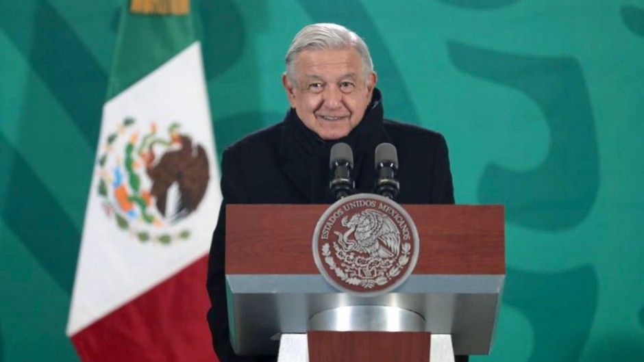 Andrés Manuel López Obrador durante su conferencia mañanera en Sonora.