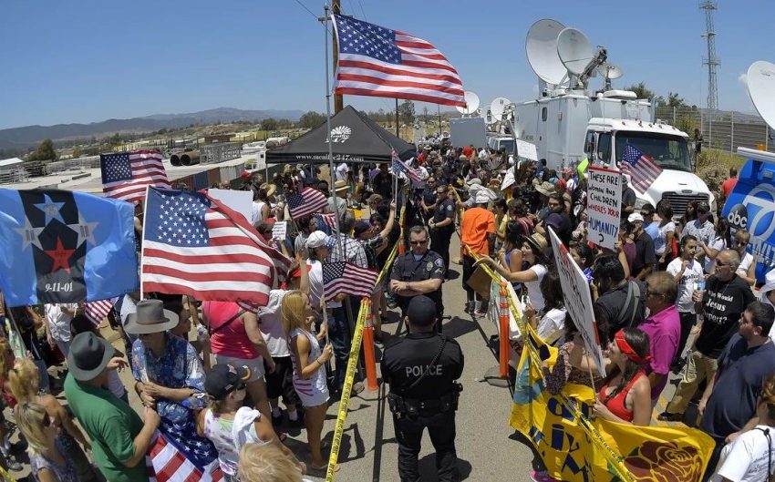  Orden judicial impide deportación de niños en Estados Unidos