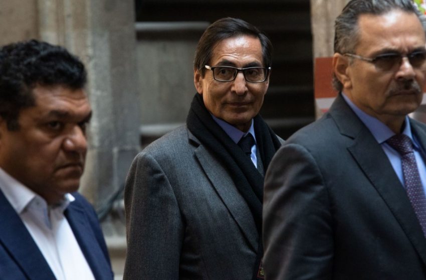 Economía mexicana volvió a caer en abril; se contrajo 0.6% mensual