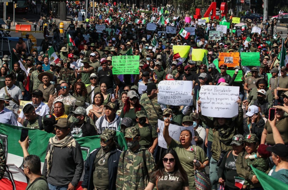 Pese al llamado de AMLO, marchan por militares encarcelados por el caso Tamaulipas