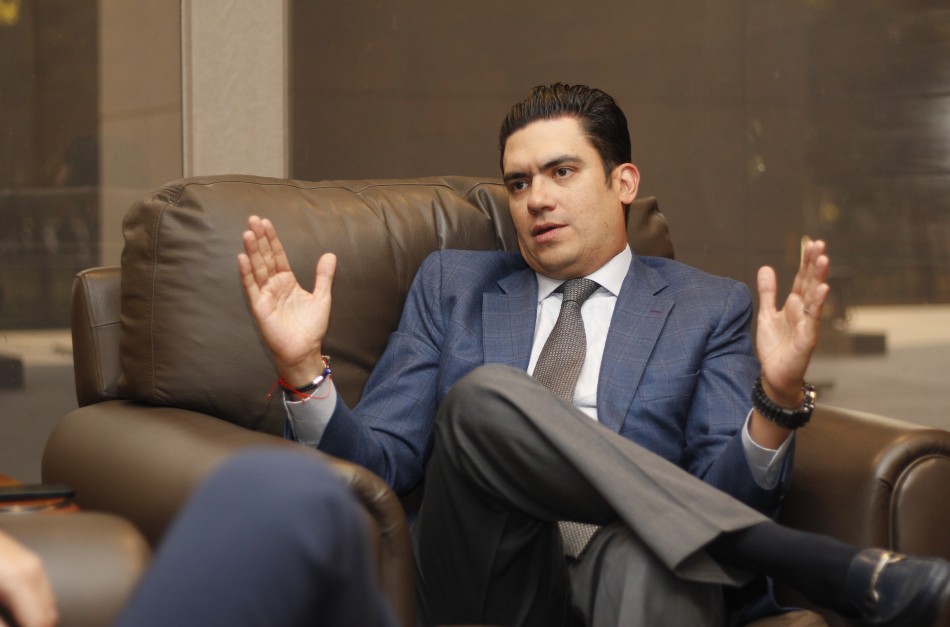 "México está demasiado polarizado, MC se equivoca si quiere construir una tercera vía"