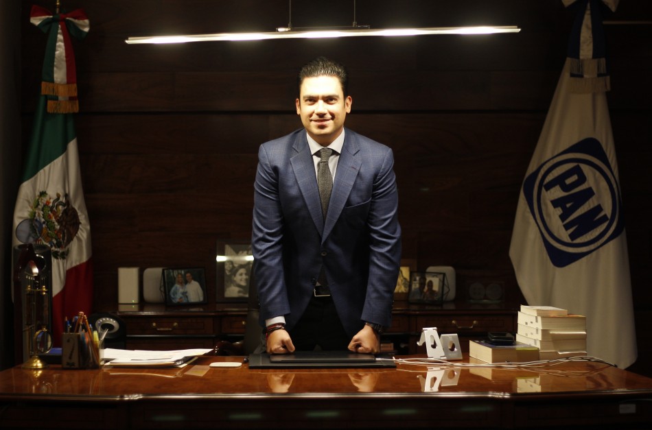 "México está demasiado polarizado, MC se equivoca si quiere construir una tercera vía"
