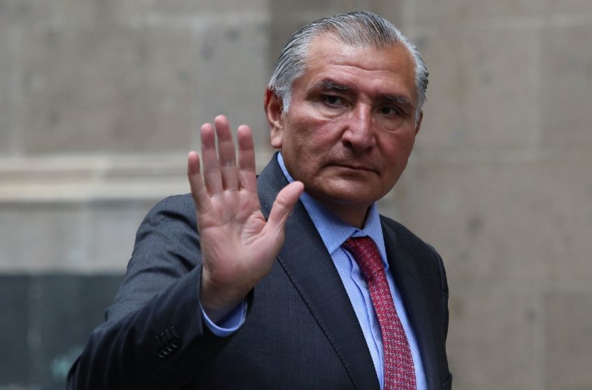 Adán reclutó al operador de Zaldívar y lo suma a la Segob para visitar jueces