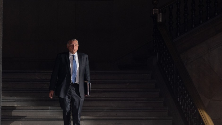 Exclusivo: Piña se niega a cabildear la extradición de Ovidio y Adán recluta al operador de Zaldívar