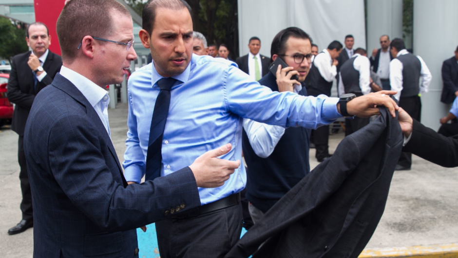 Marko Cortés, dirigente del PAN, con Ricardo Anaya.