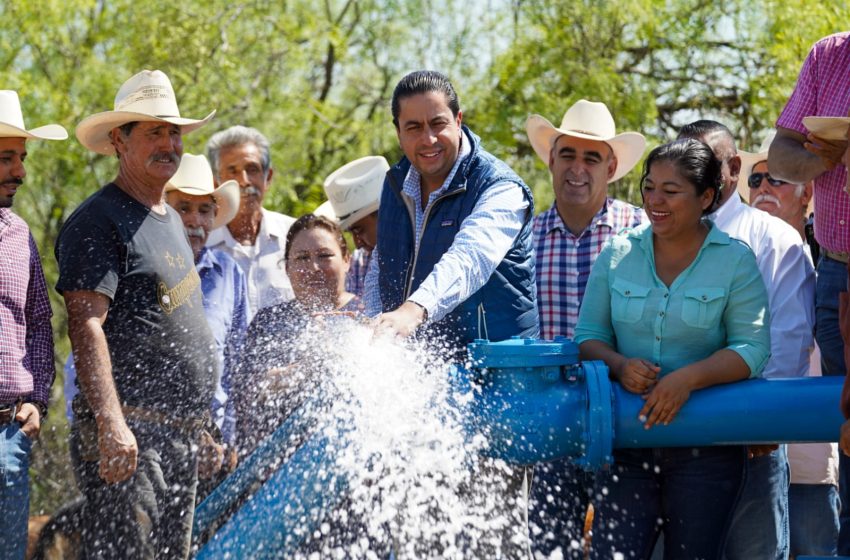 ESTABILIZAN SUMINISTRO DE AGUA EN “MESITA DE LEÓN”