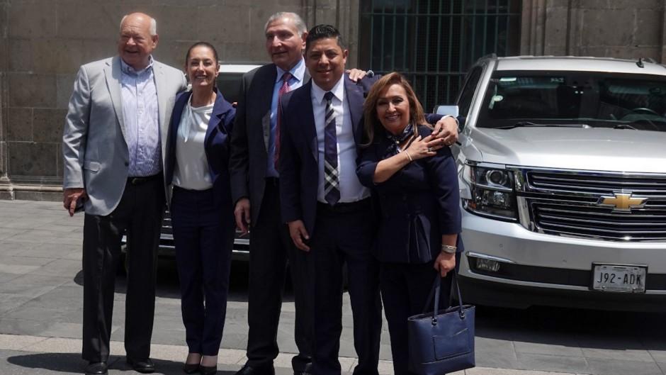 Los gobernadores Víctor Castro, Claudia Sheinbaum, Ricardo Gallardo con Adán Augusto López.