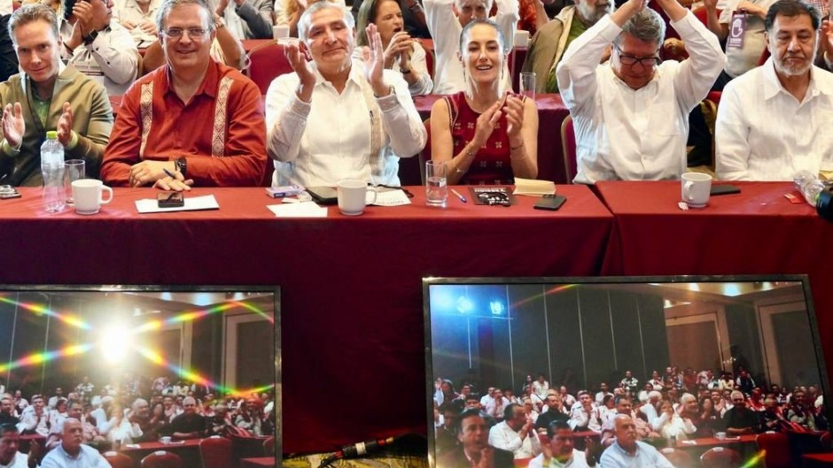 Los morenistas Adán Augusto, Ebrard, Sheinbaum, Velasco y Noroña.