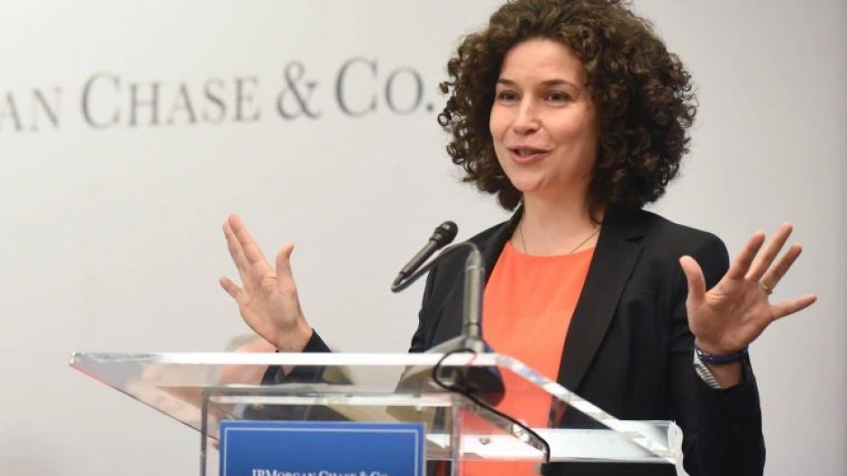 En modo campaña, el gobierno de Biden prometió más recursos para que crezca el empleo latino