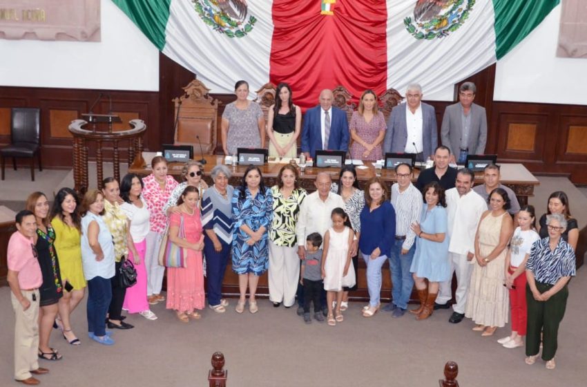 Reconoce Luz Elena Morales invaluable contribución del Ballet Folklórico del Estado de Coahuila en su 50 Aniversario