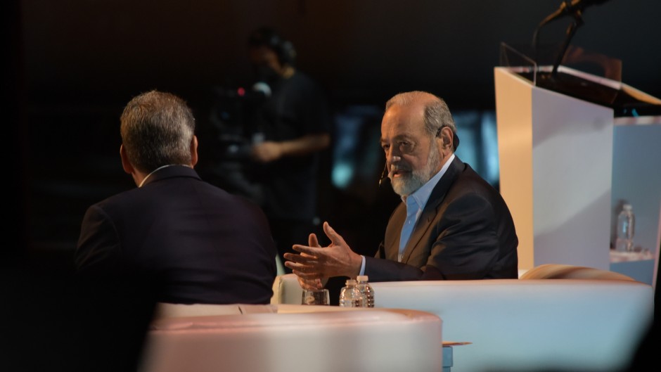 Slim cree que AMLO ya no invertirá en grandes obras: se concentra en Europa y espera al 2025