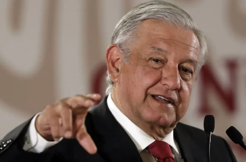  Pese a la resistencia en el sector, AMLO confirmó que en noviembre el AICM reducirá sus operaciones