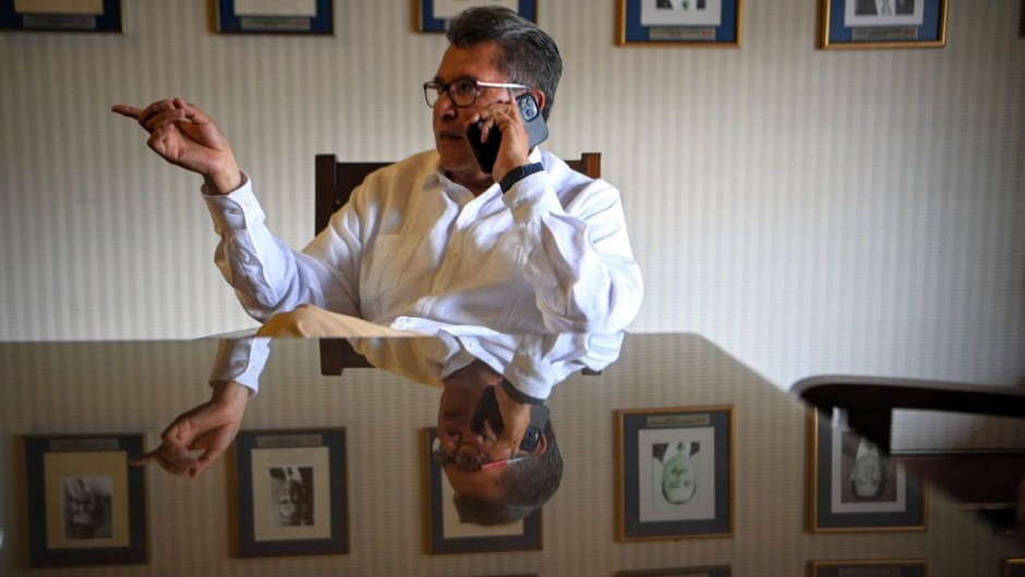 El entorno de Monreal cree que la renuncia de Harfuch es un bluff: "Nos quieren amedrentar"