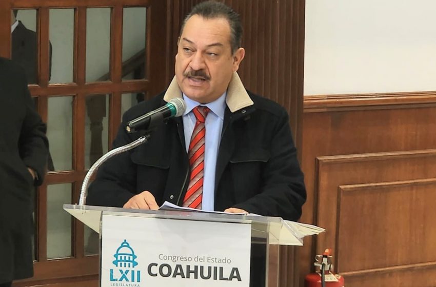  Entrega Secretario de Gobierno al Congreso de Coahuila la glosa del 6° Informe del gobernador Miguel Riquelme