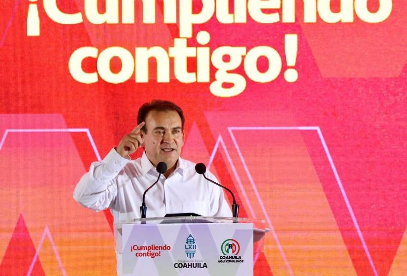  Registra Álvaro Moreira ‘casa llena’ en su informe