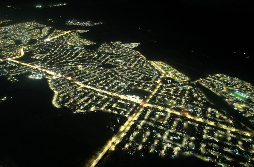 LÁMPARAS DE ALTA TECNOLOGÍA ILUMINAN TODO EL PONIENTE DE RAMOS ARIZPE
