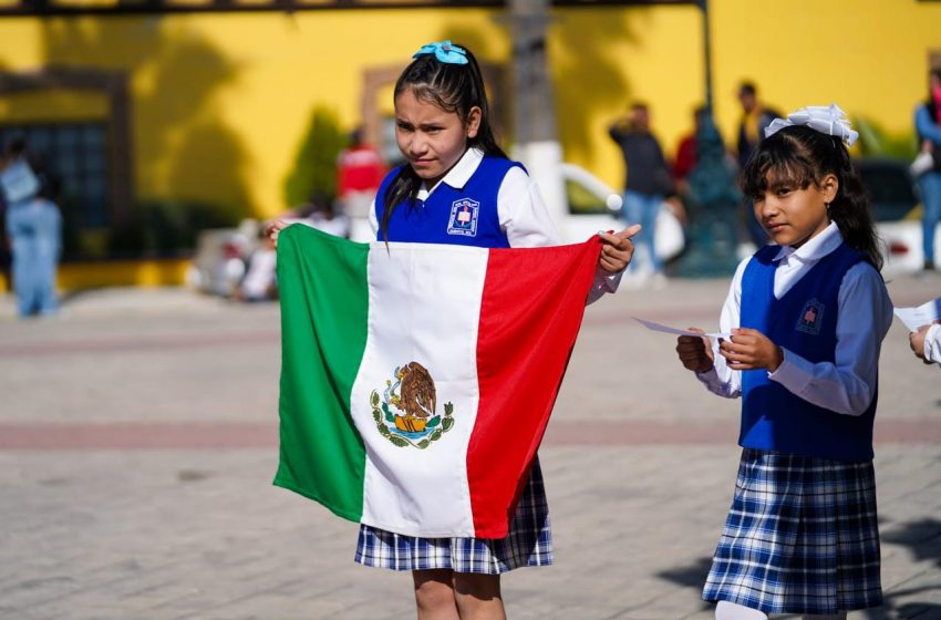  CONMEMORAN DÍA DE LA BANDERA EN RAMOS ARIZPE