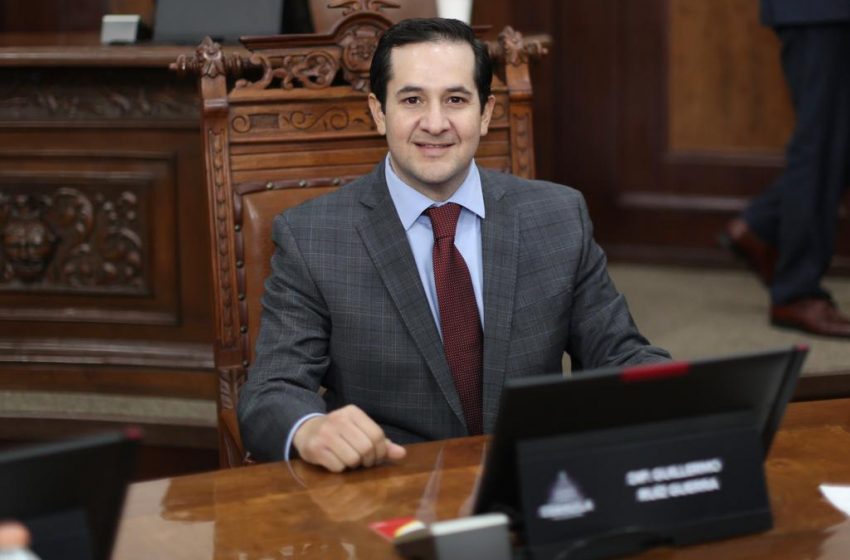  Módulo permanente para defensa de contribuyentes en Piedras Negras: Diputado Guillermo Ruiz