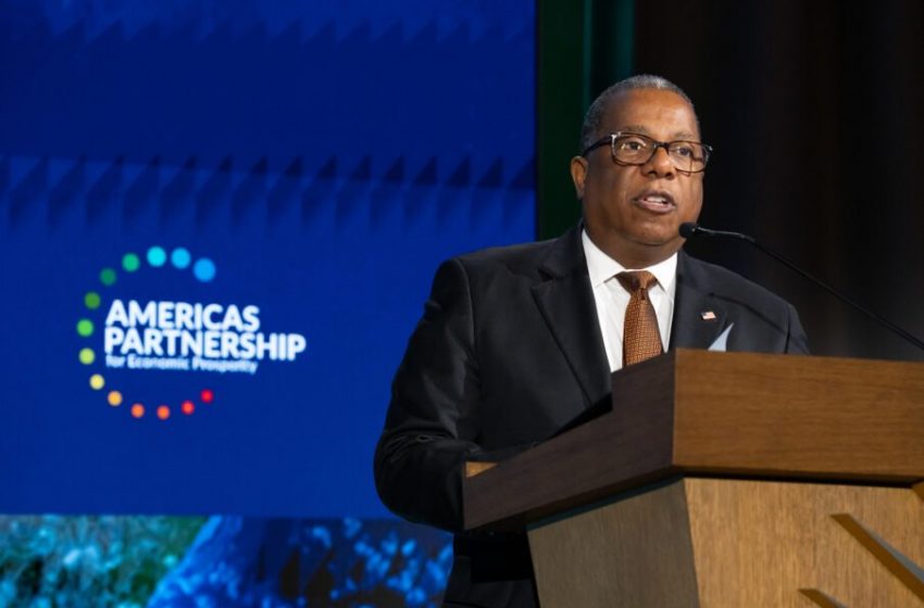  EU afirma que existe preocupación por reforma judicial y apoya a su embajador