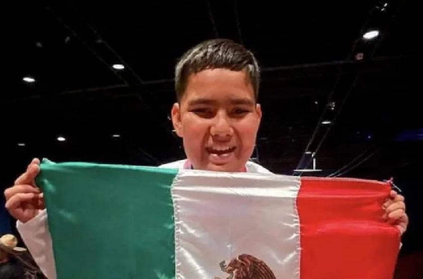  Joven mexicano consigue plata y bronce en olimpiada de matemáticas de Singapur
