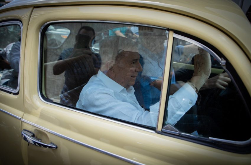 Edmundo González llega a España, donde pidió asilo Tras orden de captura por Maduro