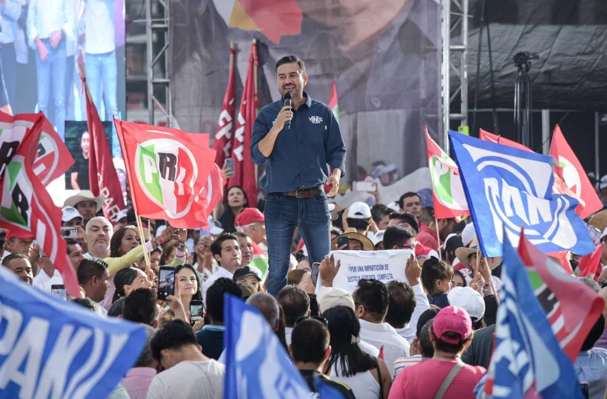  Noroña no descarta que el PANISTA Yunes se una oficialmente a las filas de Morena