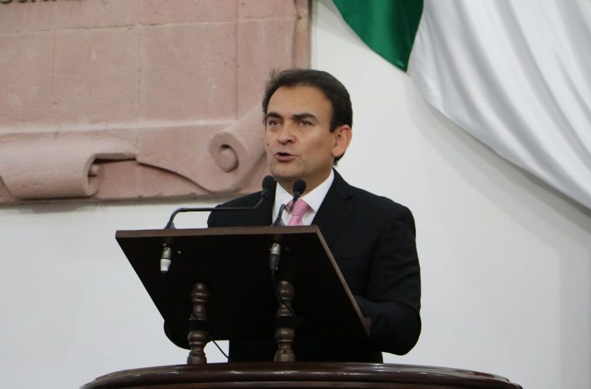 Busca Álvaro Moreira prevenir discriminación por edad en contrataciones laborales