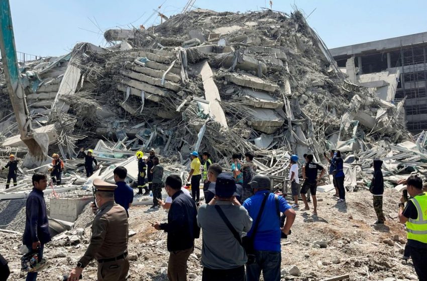  Terremoto de 7.7 sacude Birmania y deja más de 20 muertos; colapso en Tailandia causa tres fallecidos