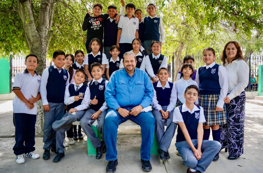 Ramos Arizpe equipa escuelas públicas con apoyo directo a estudiantes