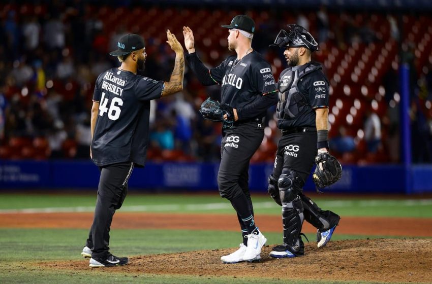  Saraperos gana el tercero en fila y asegura la serie ante Charros