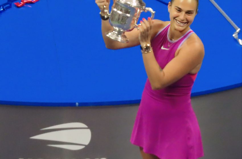Ayrna Sabalenka asegura semifinal y WTA Finals