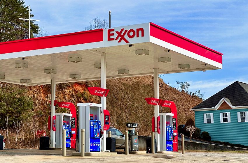  ExxonMobil renuncia a 20% de bloque en zona en disputa con Venezuela