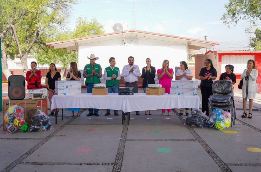 Trabajo en equipo por la educación: Manolo Jiménez y Tomás Gutiérrez apoyan a la primaria Eufrasio en Ramos Arizpe