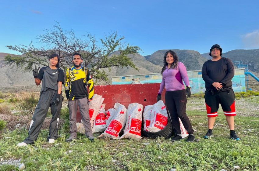 Llevan a cabo recolecta de basura en la Sierra de Saltillo.