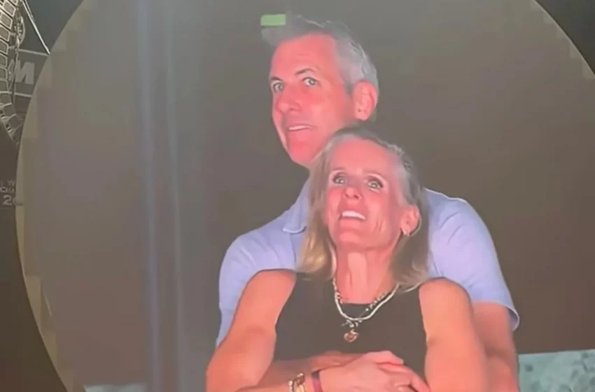  Renuncia en Astronomer por video viral en concierto de Coldplay