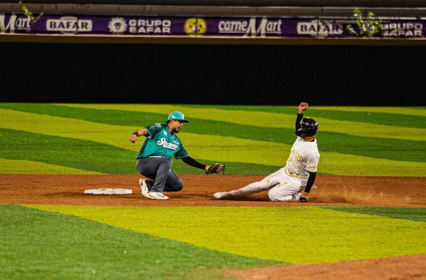 Los Saraperos de Saltillo pierden ante los Dorados de Chihuahua, cortando su racha de victorias.