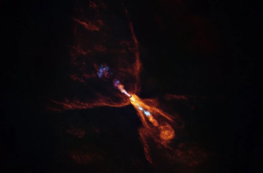 Descubren el amanecer de un nuevo sistema solar
