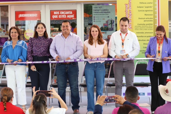 La región Centro de Coahuila se pinta de violeta: inauguran 211 Puntos Violeta en tiendas Oxxo