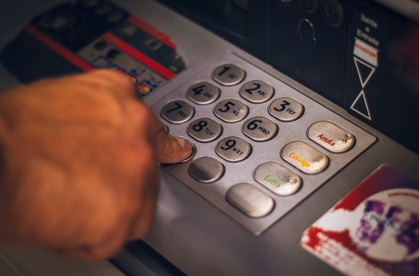 Banxico baja tasas, pero la deuda gubernamental sigue siendo atractiva