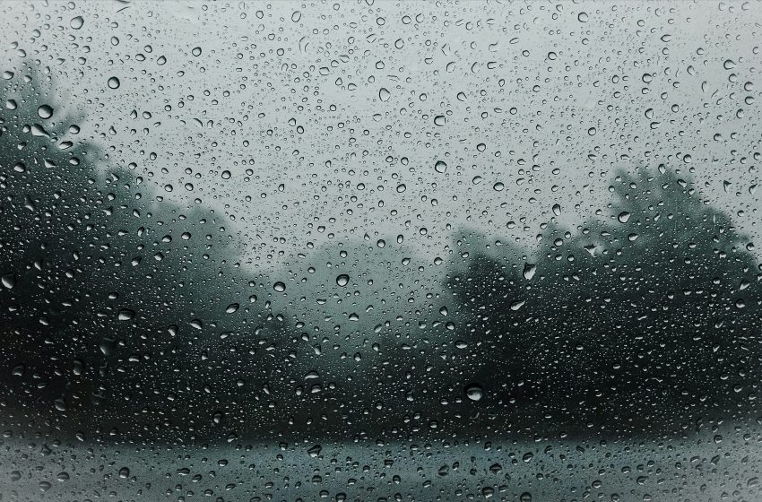 Regreso a clases presenciales de estudiantes afectados por lluvias torrenciales