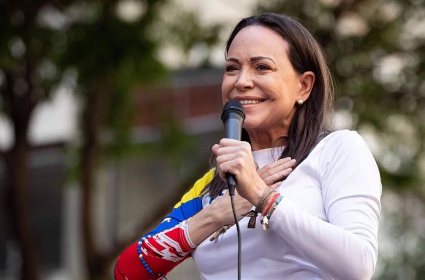  Llamado de María Corina Machado a los funcionarios de Venezuela para que respalden la libertad del país