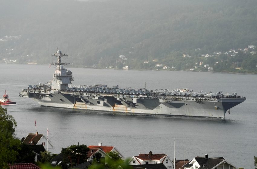  Tensión en el Caribe: Cazas F-18 de EE.UU. sobrevuelan espacio aéreo venezolano