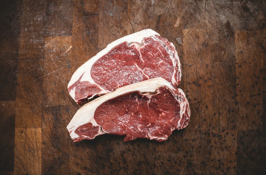  Las nuevas guías dietéticas de Trump: Sí a la carne roja, no a los azúcares