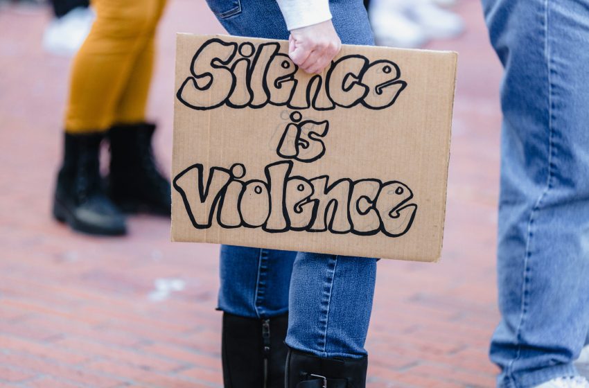  Brecha salarial se considerará violencia laboral, avanza reforma en Senado