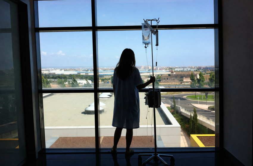  Negocios clausurados en Coahuila por venta irregular de suero vitaminado